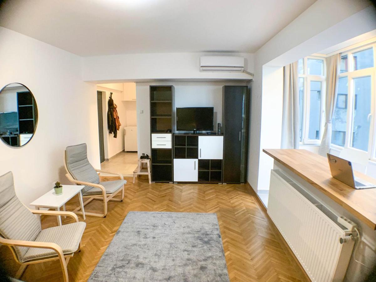 Luterana Studio Apartment Букурещ Екстериор снимка