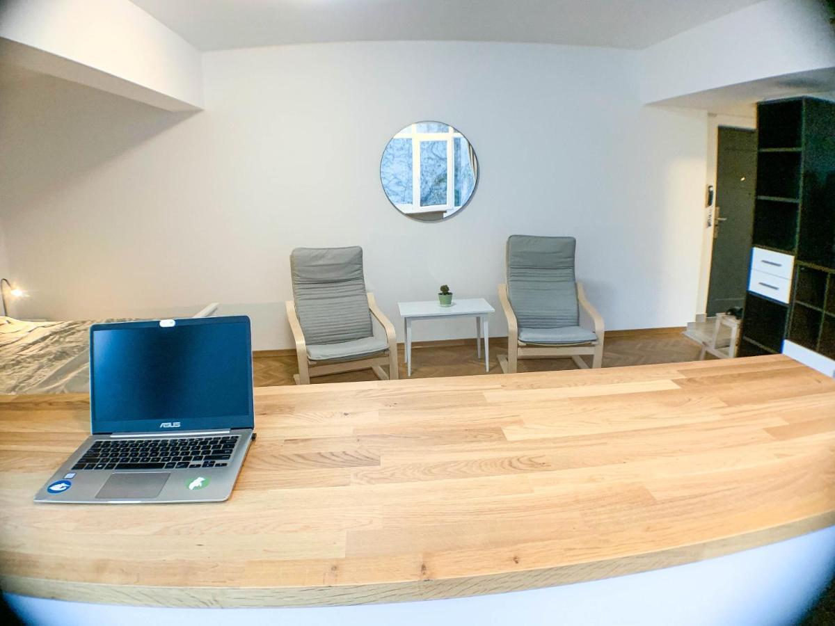 Luterana Studio Apartment Букурещ Екстериор снимка